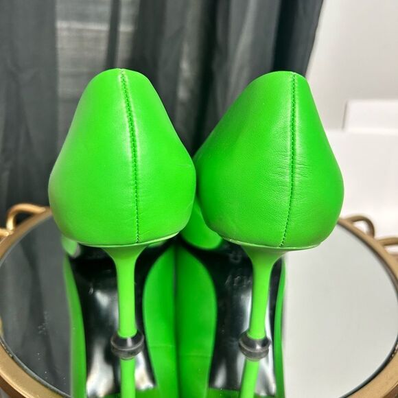 Zara Pointy Toe Pumps - Picture 4 of 6